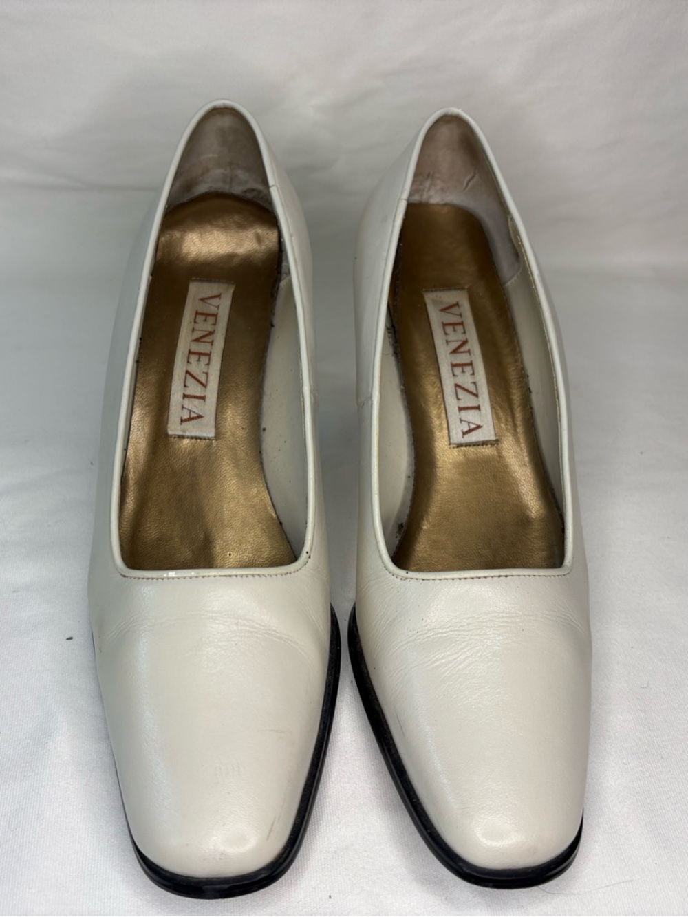 Venezia Cream Leather Square-Toe Pumps with Gold Insole